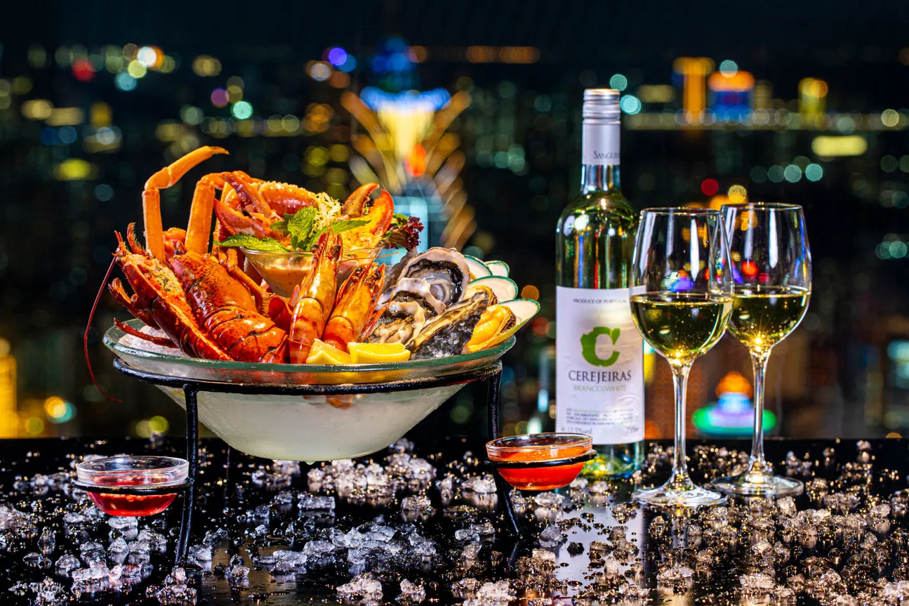Macau Tower | 360 Cafe | Lunch Buffet, Dinner Buffet, Afternoon Tea